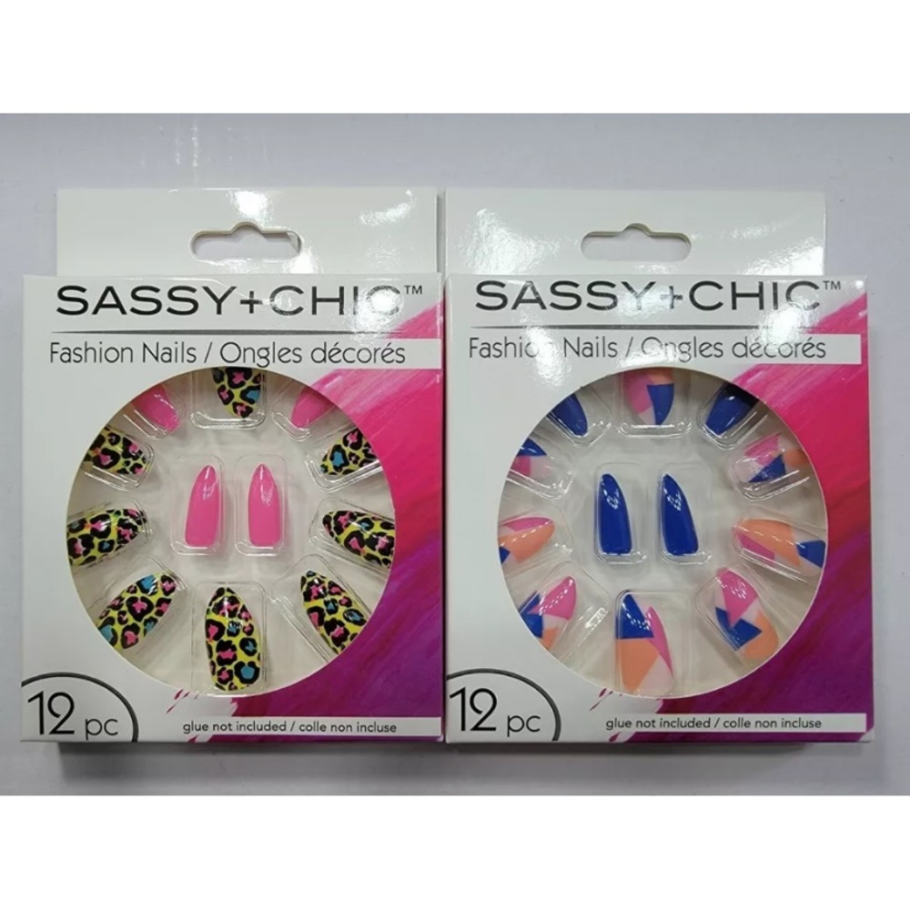 💜Bundle of 2 pack Sassy + Chic Fashion Nail Kits